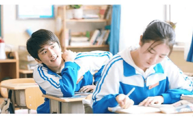 救同学缺考小伙发声