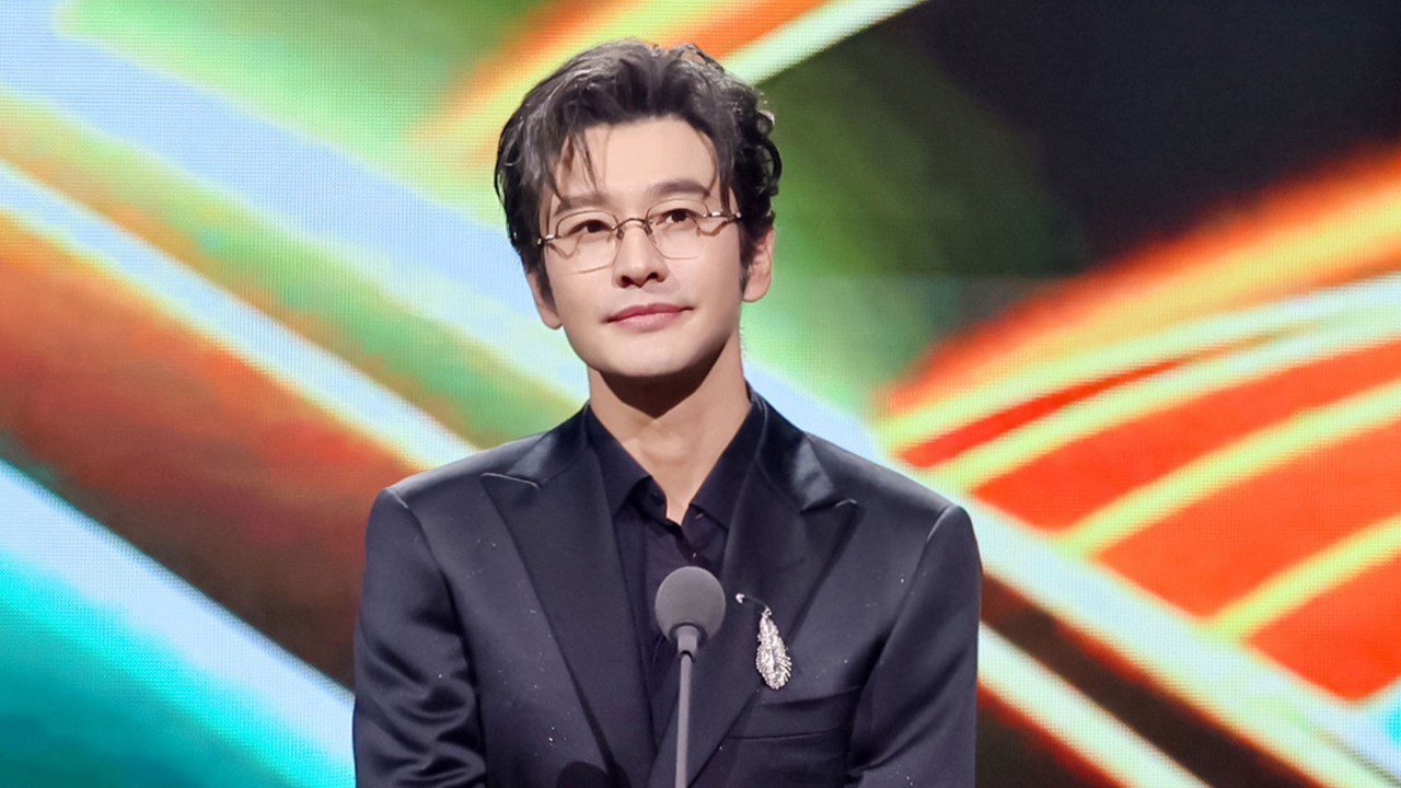 黄晓明考博娱乐圈学霸的逆袭之路，背后真相令人震惊！