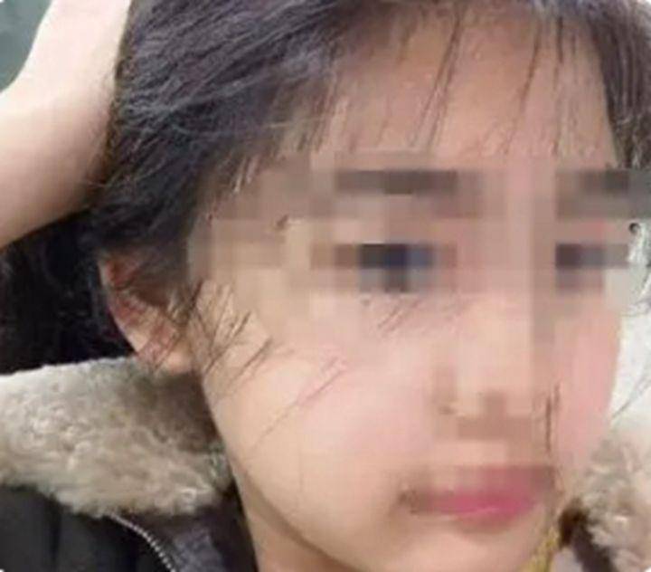 家长称托管基地教官扯掉女儿头发