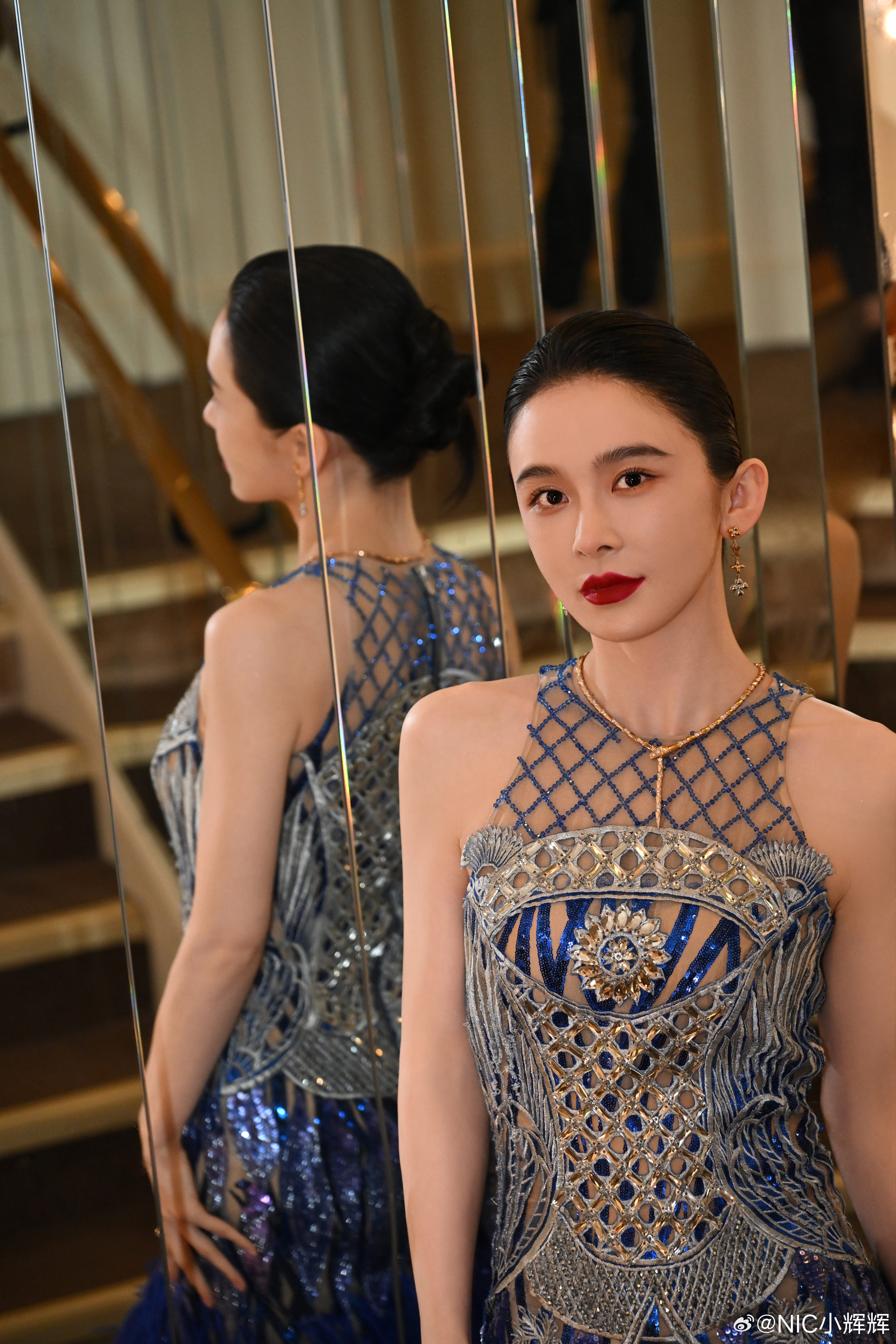 赵樱子戛纳礼服脏了发文求助