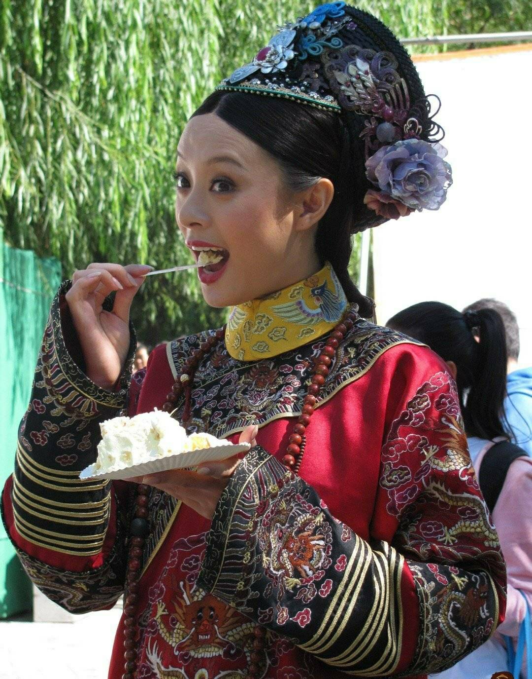 甄嬛生日 邓超:啥蛋糕能插319根蜡烛