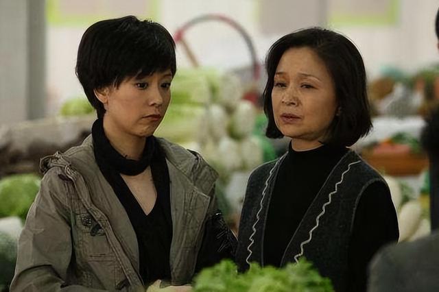 女医生称副业收废品挣得比医院多
