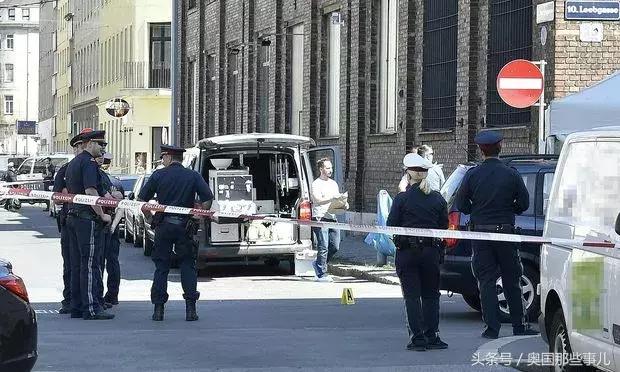 因停车59岁男子被刺死 警方通报