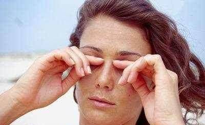 眼里没光=气血不足