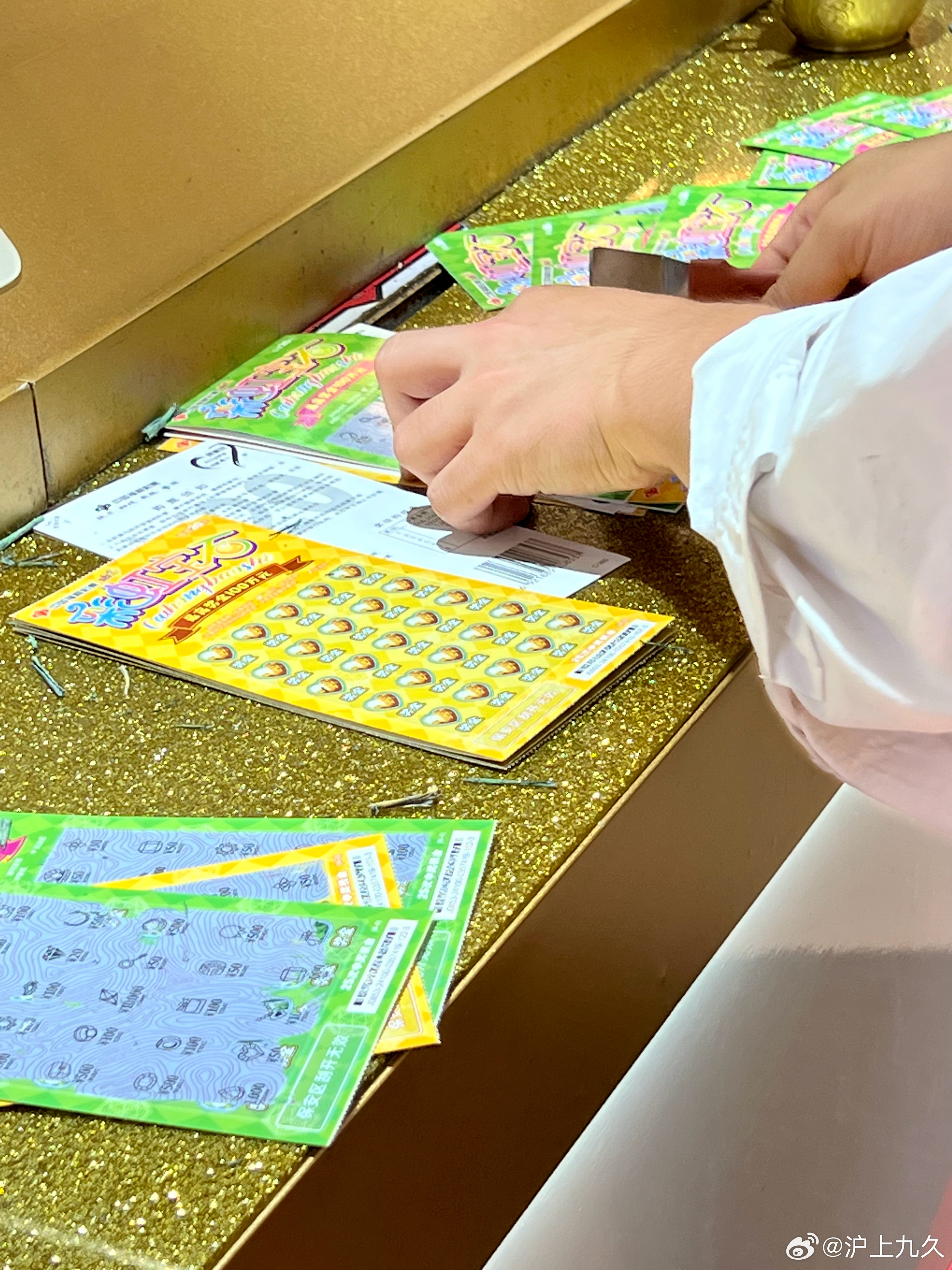 帮刮奖100万每人1万