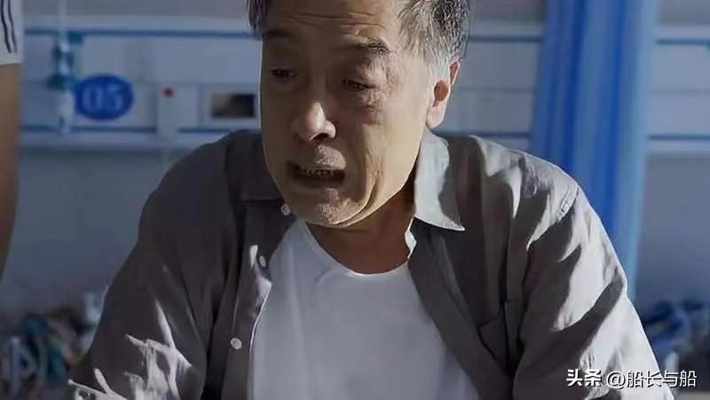 男子为赖账30万撕碎借条