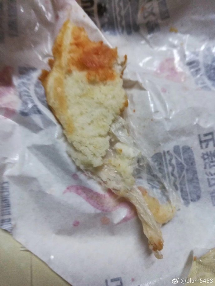 爆料正新鸡排有生蛆