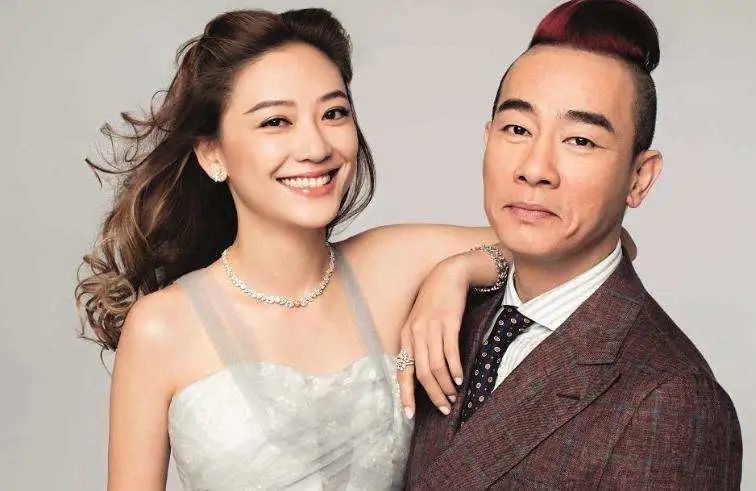 新娘进门被扣彩盆 弟弟霸气护姐