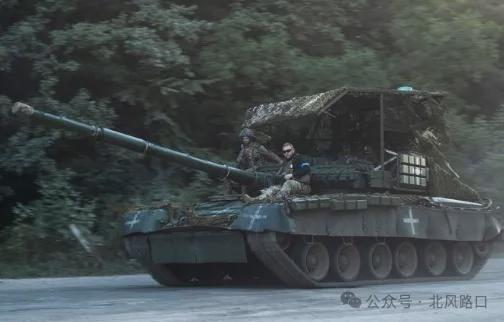 乌军F-16突然坠毁 细节曝光
