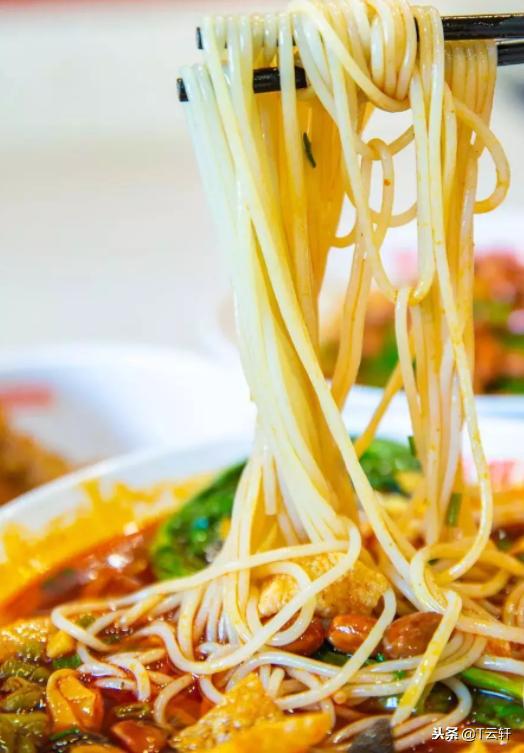 螺蛳粉店名撞音粗话