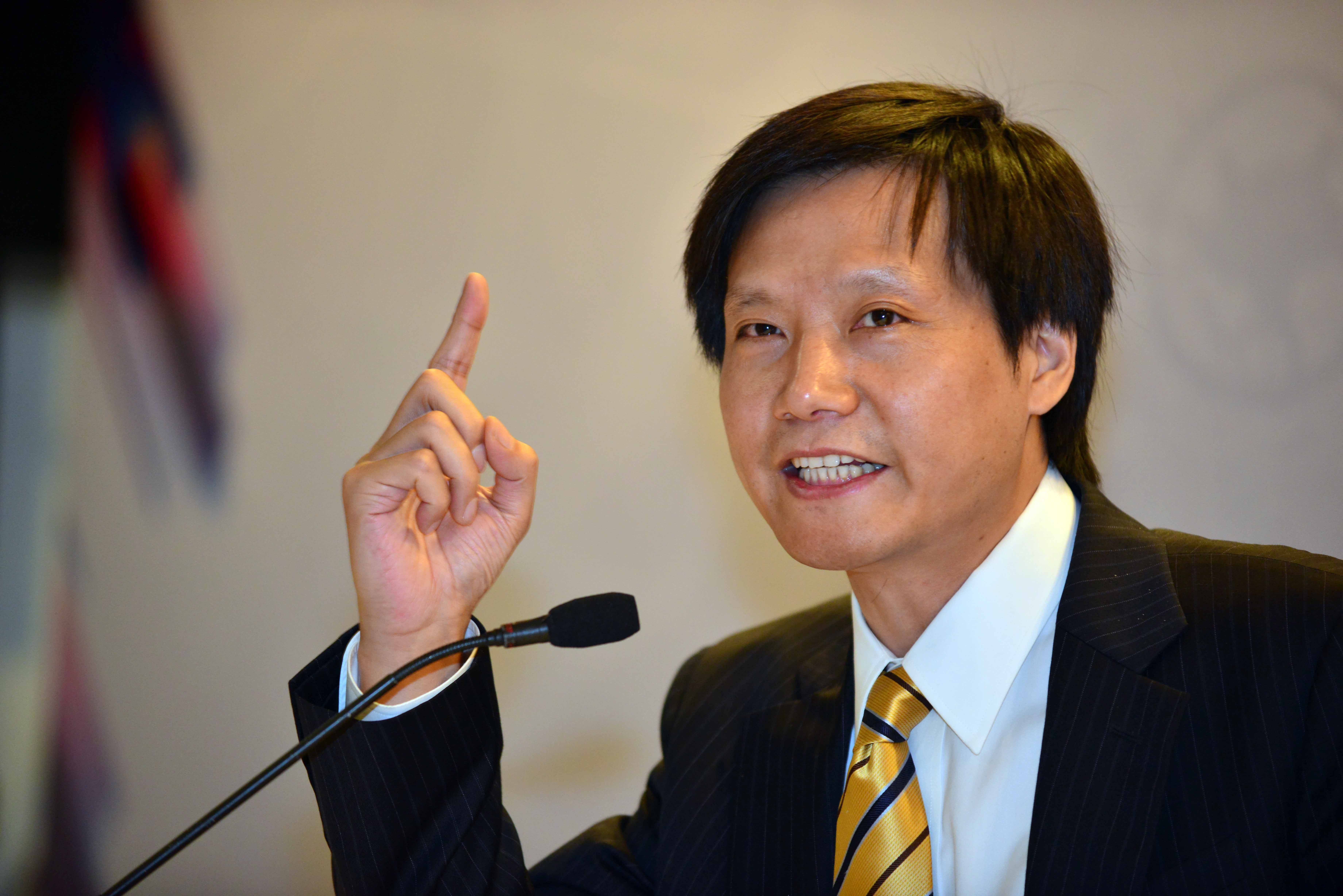 雷军震撼发声自研芯片想秒杀苹果？别做梦了！国产技术崛起路在何方？