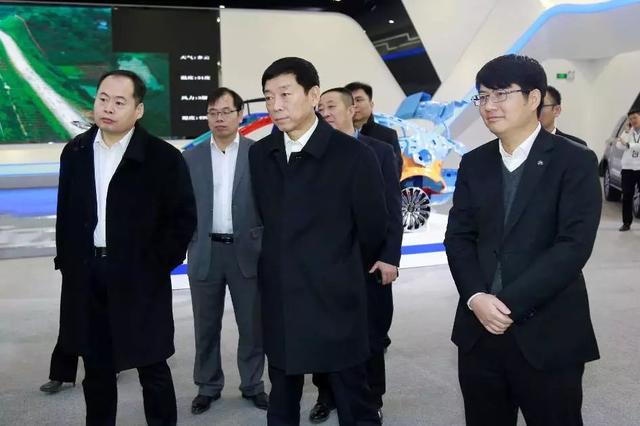 震惊！魏建军的行业警告为何让全行业坐立不安？深度解析背后真相